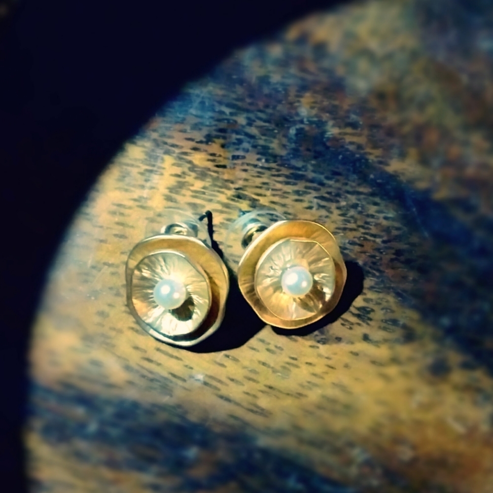 Gold Pearl Fashion Earrings